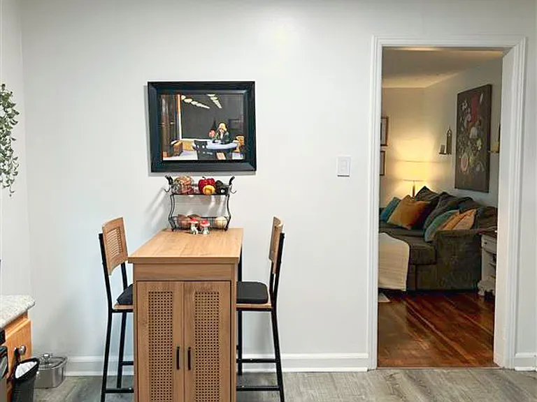 2415 Linden Ave — Photo 14