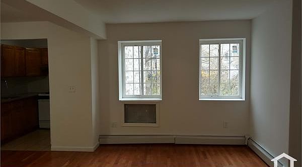 2nd image of 3527 Eastchester Rd #1A