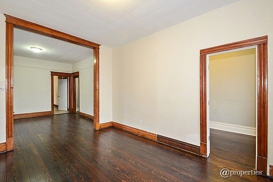 2nd image of 944 N California Ave