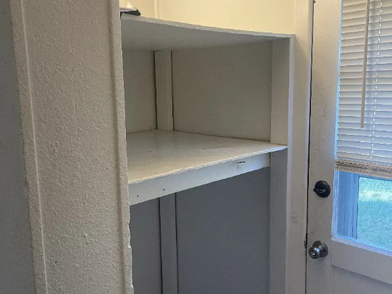 190 Washington Ave #9 — Photo 17