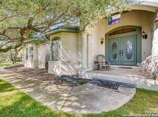 391 Berry Oaks Dr, Bulverde, TX 78163