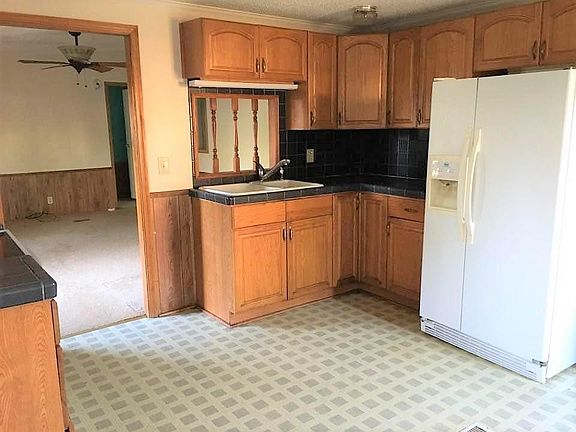 5th image of 1133 Hedgelawn Dr