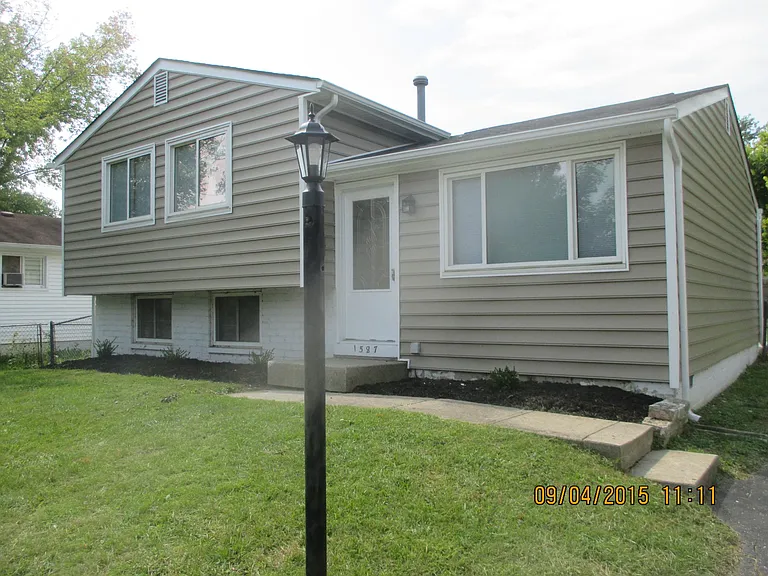 1587 Greenville Rd — Photo 2