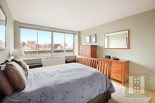 Sold by Halstead Real Estate | media 10