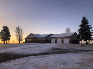 7201 Quarter Circle Dr, Cheyenne, WY 82009