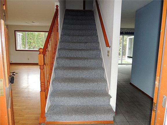 2nd image of 21811 12th Ave S