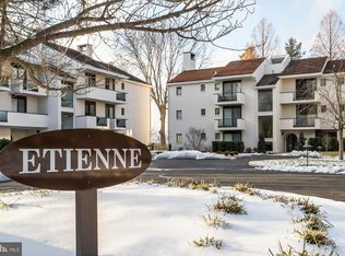 7 Etienne, Devon, PA