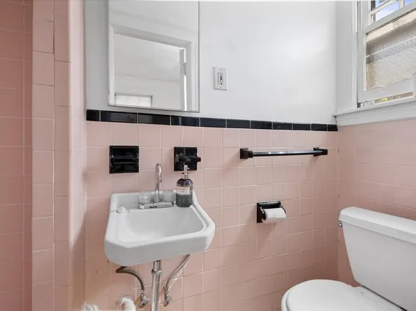 147-44 84th Drive image 11 of 34