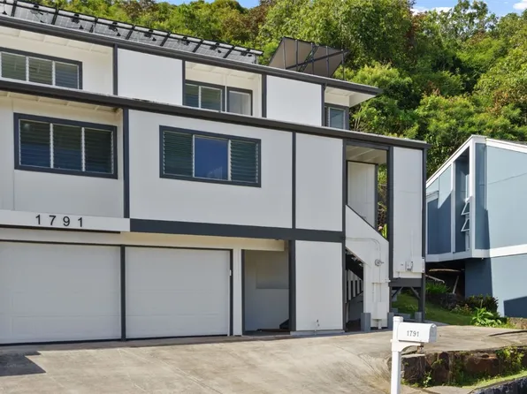 1791 Paailuna Way, Pearl City, HI 96782
