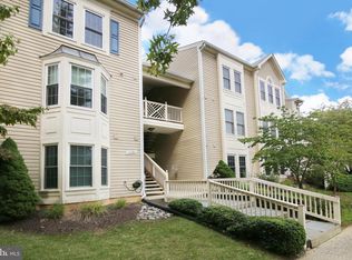 12201 Fairfield House Dr APT 604A, Fairfax, VA 22033