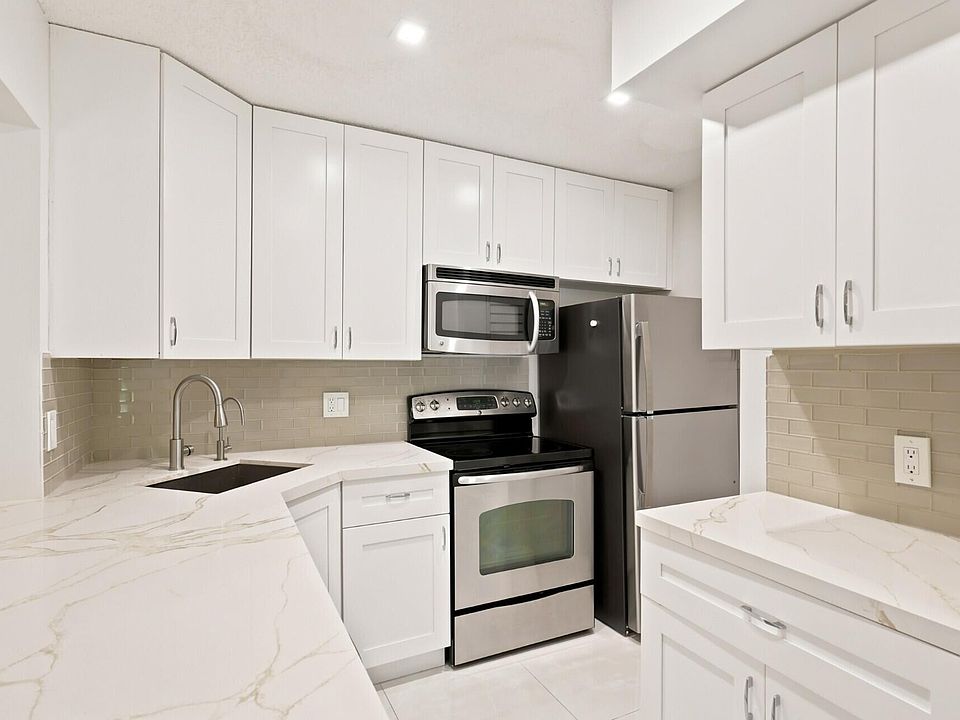 1st image of 609 SEA PINE Way #F2