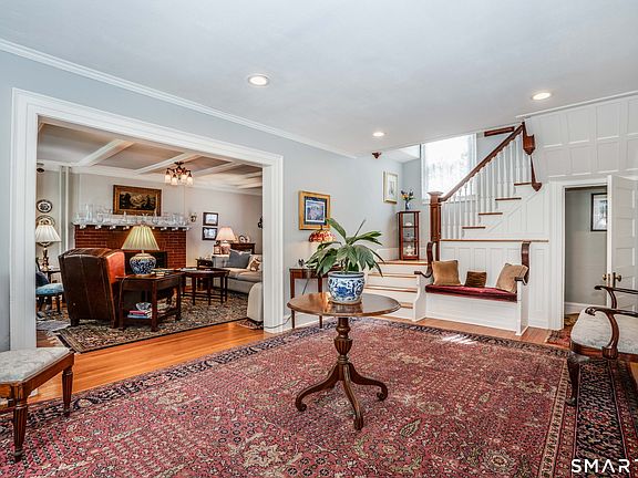 5th image of 164 North Beacon Street