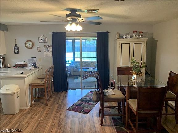4th image of 4431 Teasdale Dr