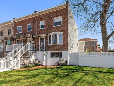 150 Calhoun Ave, Bronx, NY, 10465