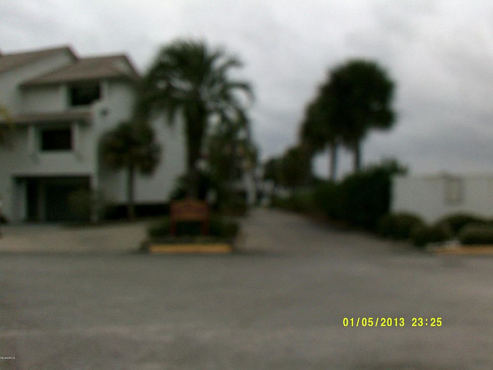 2nd image of 61 Broad St #4