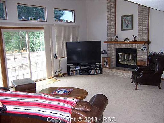 4th image of 7675 Hickorywood Dr