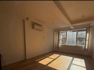 347 Union Ave #4, Brooklyn, NY 11211