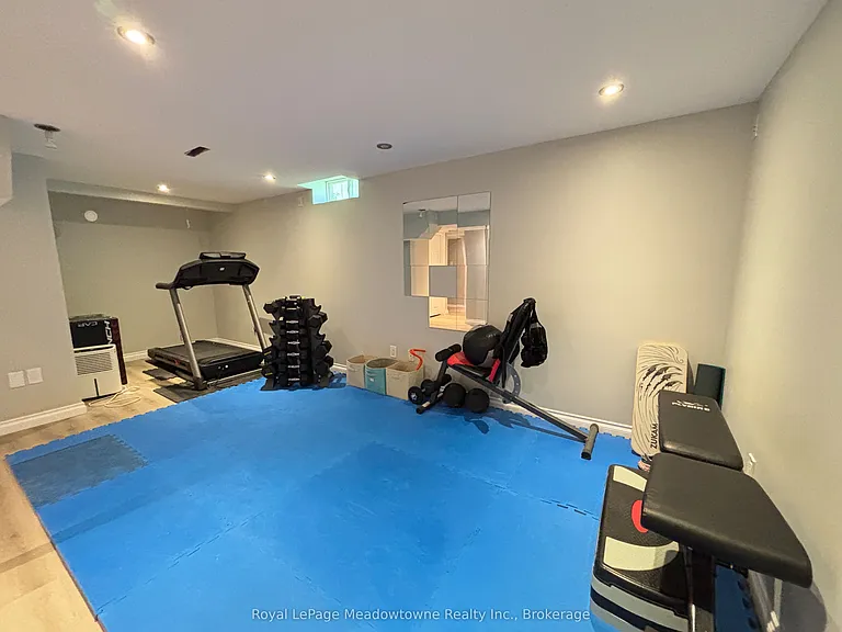 784 Graham Bell Ct — Photo 26
