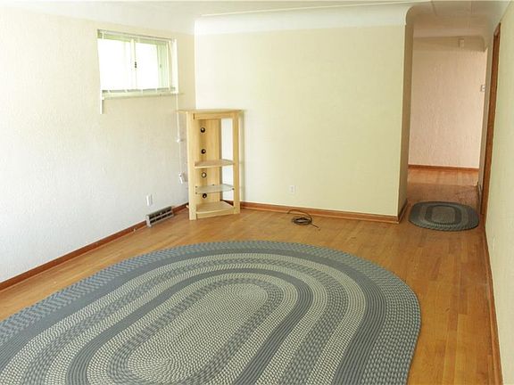 5th image of 859 Kolping Ave
