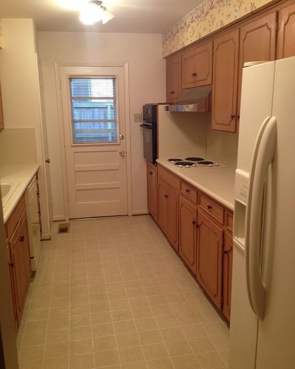 1st image of 3805 Northwest Pkwy #Duplex