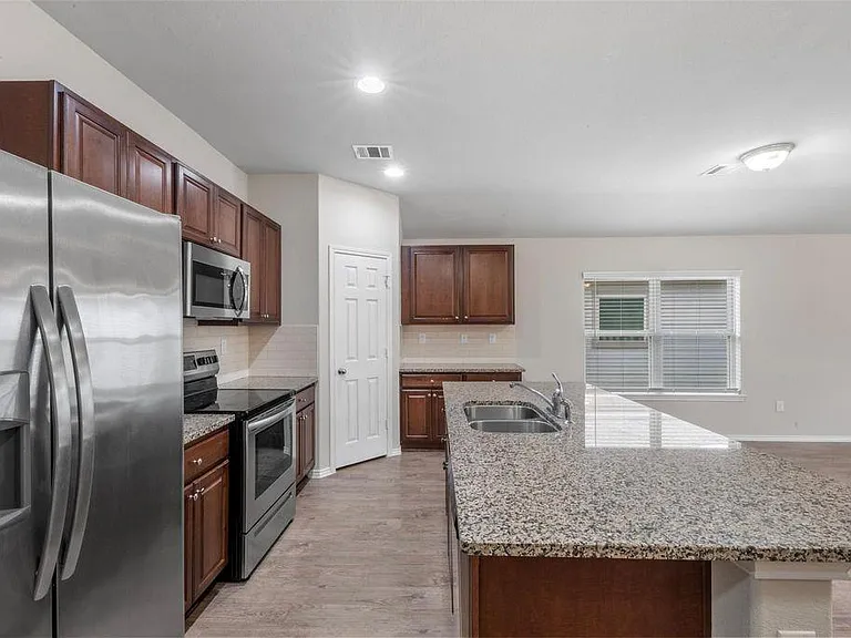 21231 Bush Brook Bend Path — Photo 9