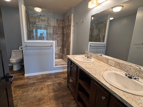 5th image of 4182 Rochester #469