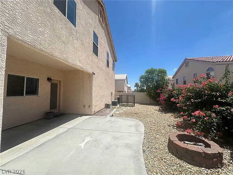9007 Mossy Hollow Ave — Photo 18
