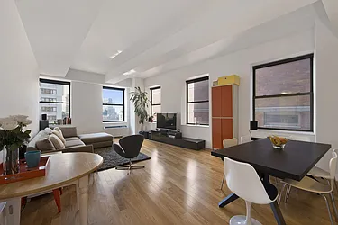 Rented by Nest Seekers International
