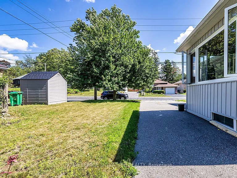 812 Schneider Pl — Photo 25