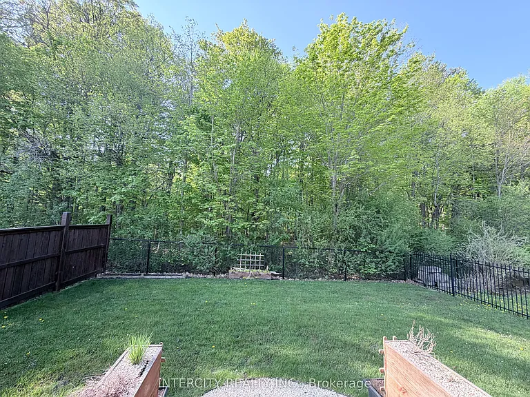 655 Davos Rd — Photo 18