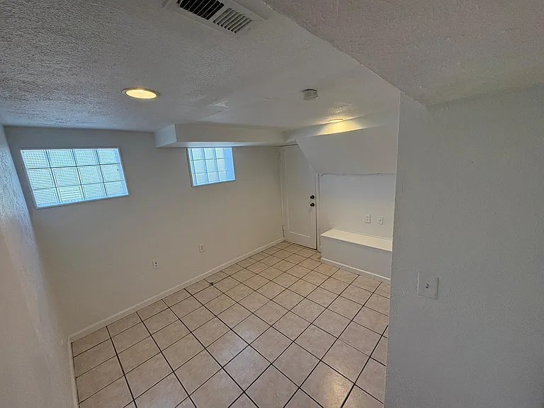 3809 Cherrywood Rd — Photo 5