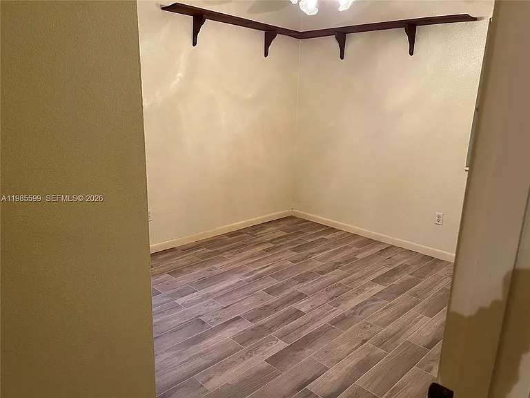 10250 Caribbean Blvd — Photo 15