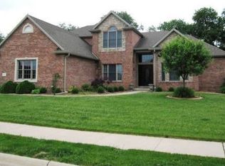 3010 W Summerbend Ct, Peoria, IL