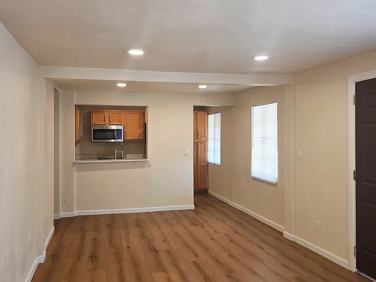 435 E Drachman St #1 — Photo 4