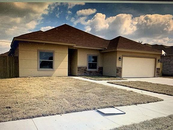 2nd image of 7044 Heritage Oak Dr
