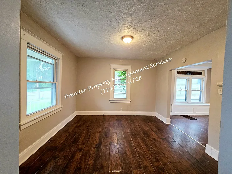 1023 Negley St — Photo 3