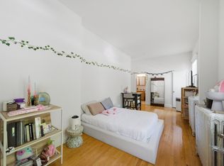668-72 W Sheridan Rd #1, Chicago, IL 60613