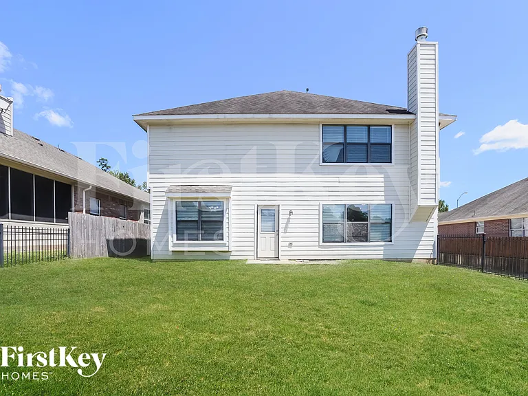 8015 N Tarrytown Crossing Dr — Photo 17
