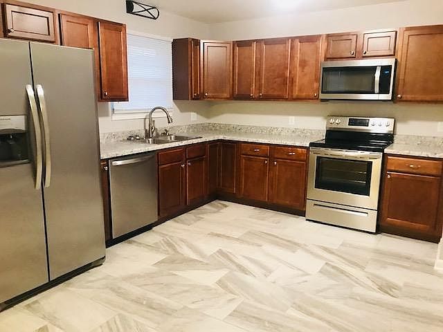 1st image of 1010 W Jackson Blvd #2