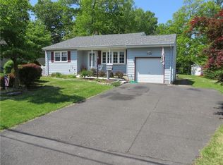 139 Standiford Ave, Sayreville, NJ