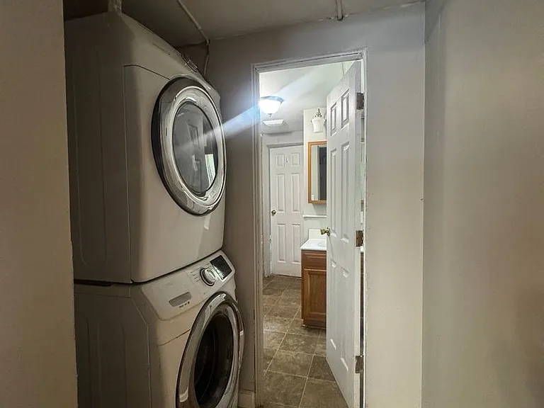 313 S Birchlane Dr — Photo 10