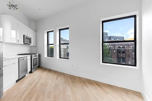 5653 Myrtle Ave #3F Photo 1