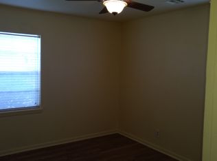 9040 E 11th Pl, Tulsa, OK 74112