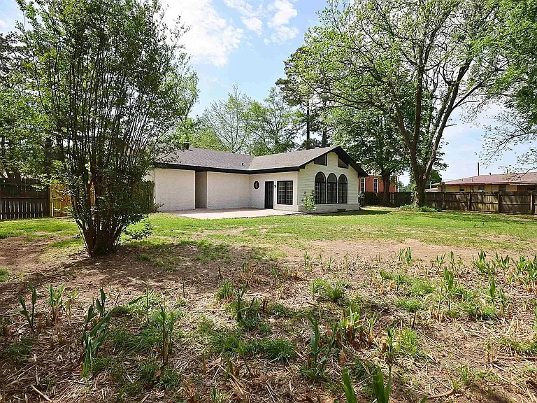 612 Circle Dr — Photo 25