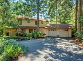 9325 SE 57th St, Mercer Island, WA 98040
