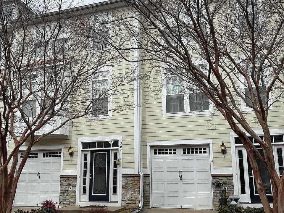 1st image of 307 Monroe Point Dr