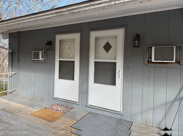 1605 E Terrace View Ln #A, Peoria Heights, IL 61616