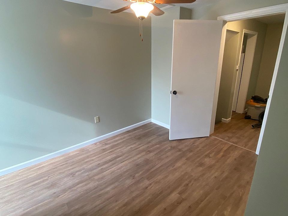 1st image of 214 W Carr St #1