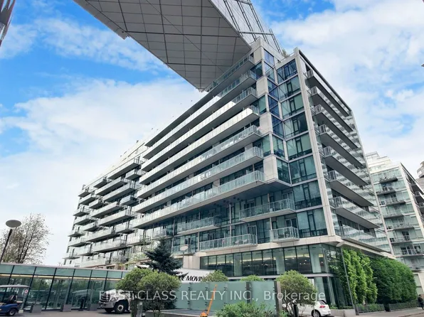 39 Queens Quay E #402, Toronto, ON M5E 0A5