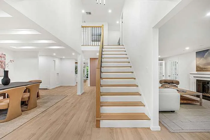 2 bed, 2.5 bath, $3,900 — Photo 3